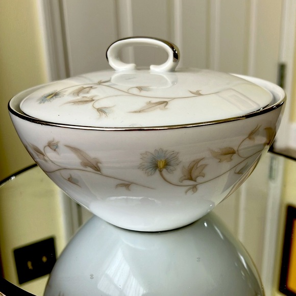 VINTAGE MIKASA ECLIPSE SUGAR BOWL AND LID 6137 YAMATO JAPAN FINE CHINA - Picture 6 of 10